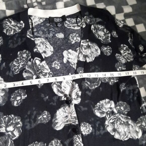 Prabal Gurung Meet The Parents Black White Grey Floral Print Cardigan Size S/P - Picture 6 of 7